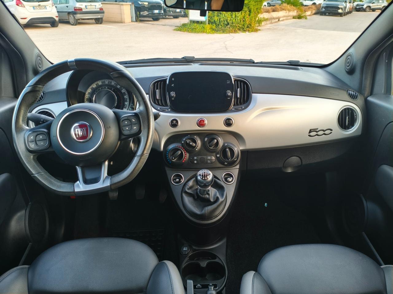 Fiat 500 C 1.0 Hybrid Connect