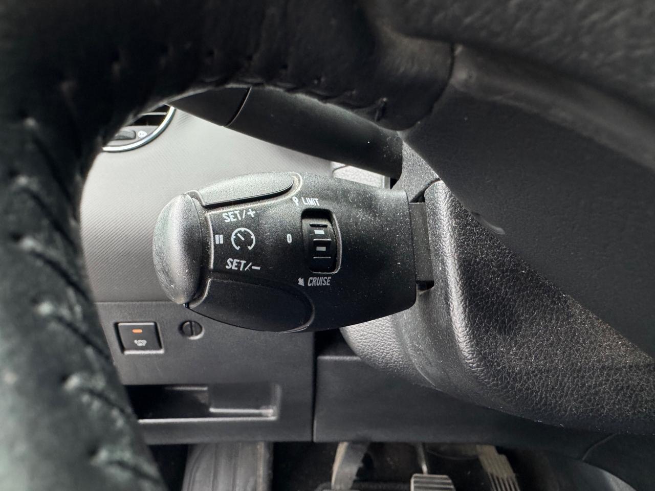 Peugeot 308 1.6 e-HDi 112CV Neopatentati