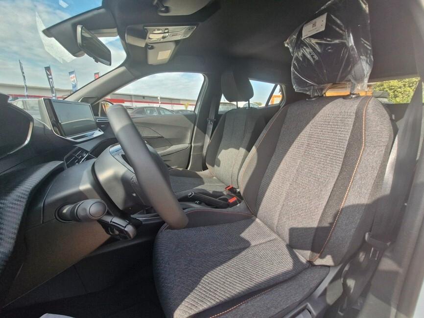 Peugeot 2008 PureTech 100 S&S Style
