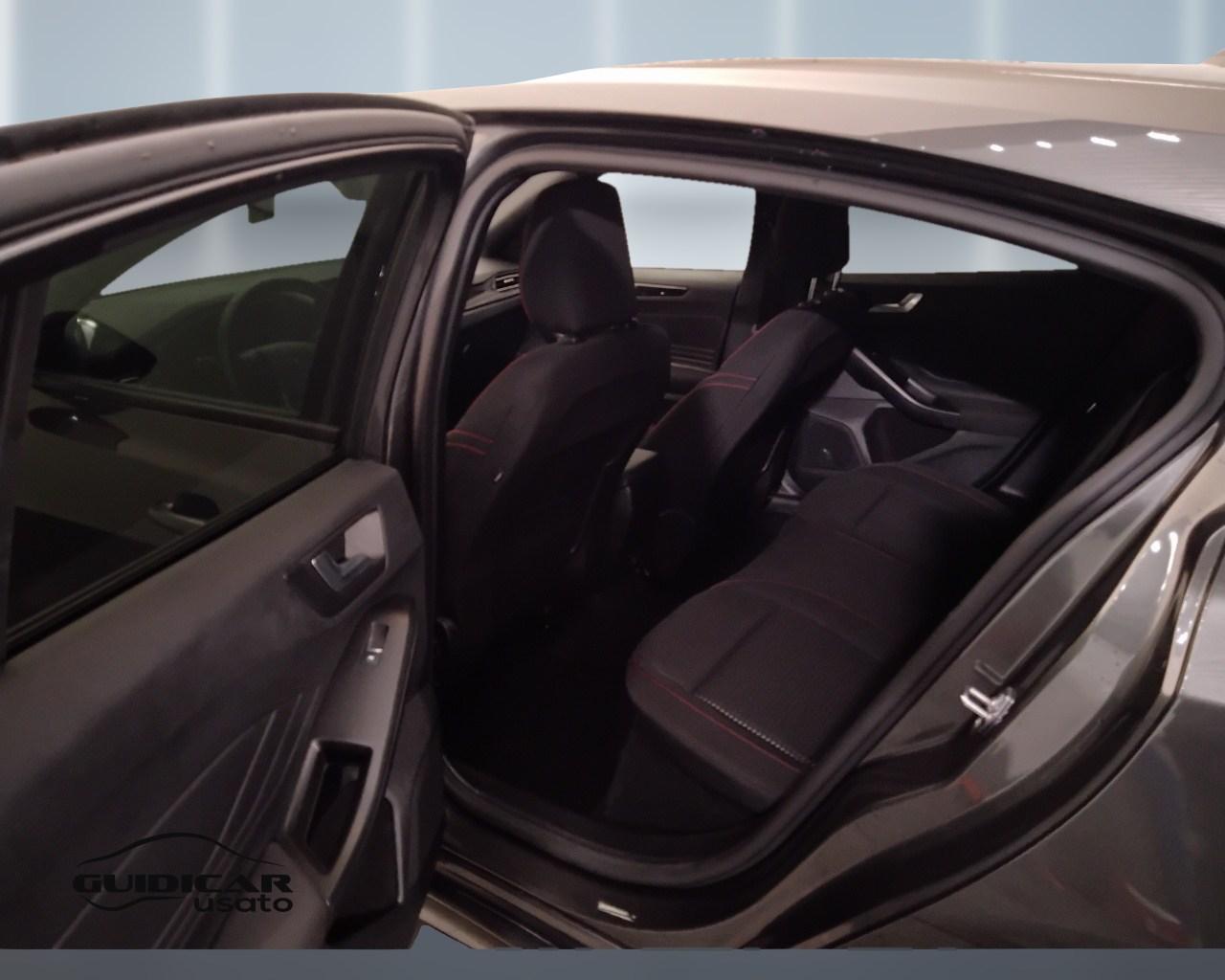 FORD Focus V 2022 - Focus 1.0t ecoboost h ST-Line 125cv