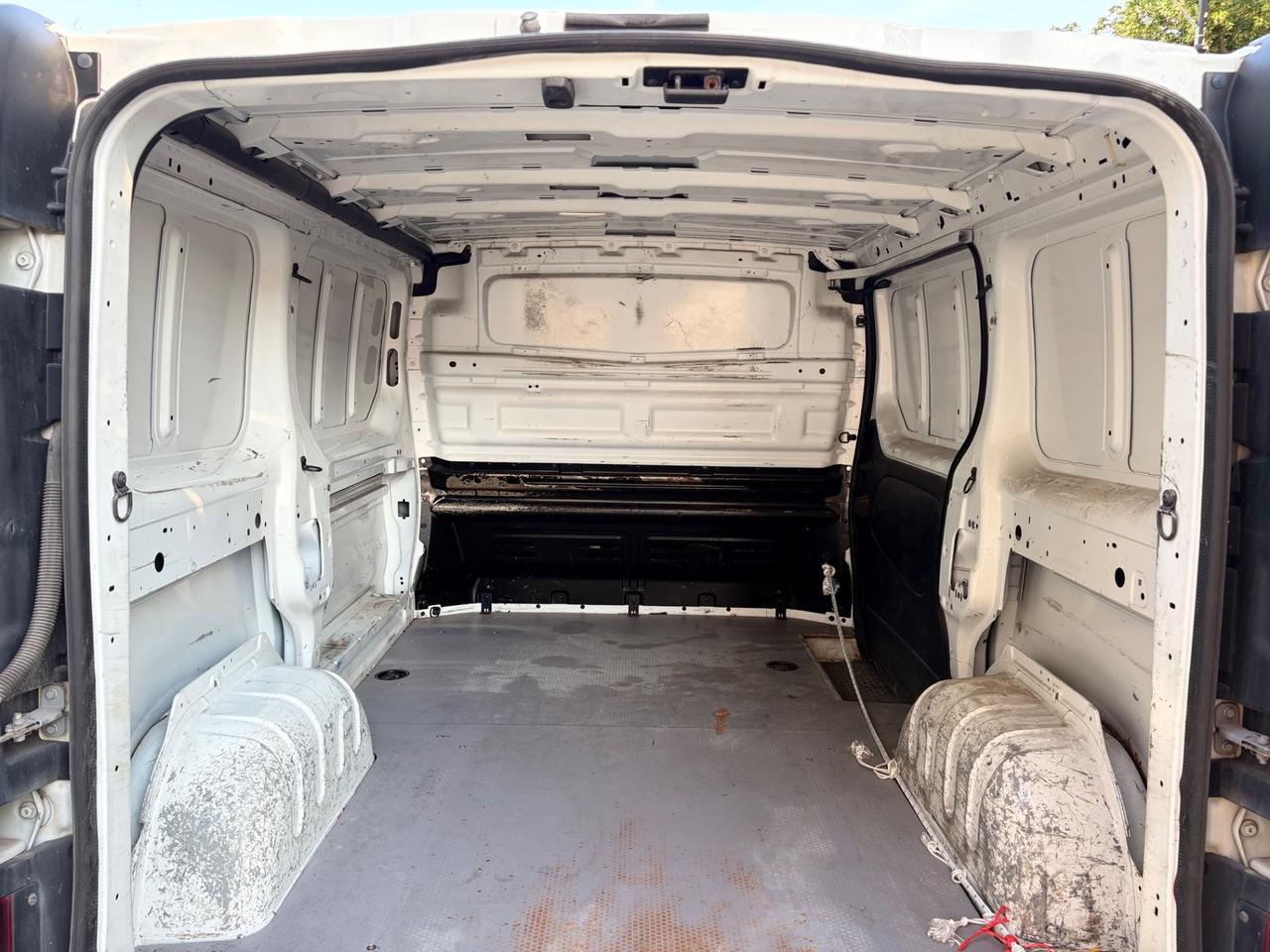 Renault traffic 2.0 diesel 2021