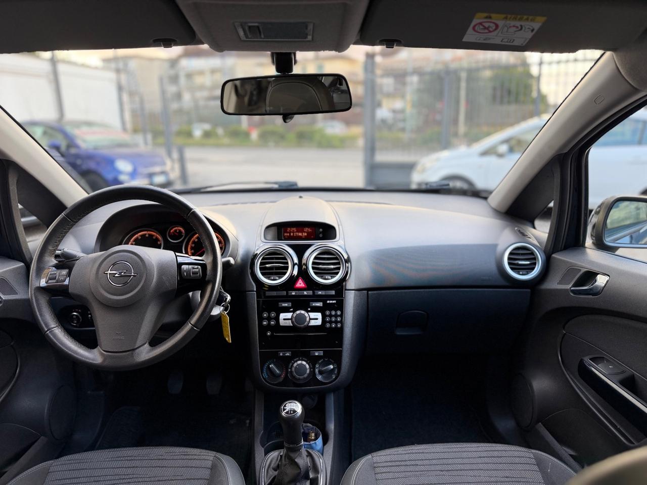 Opel Corsa 1.2 85CV 5 porte GPL-TECH Edition