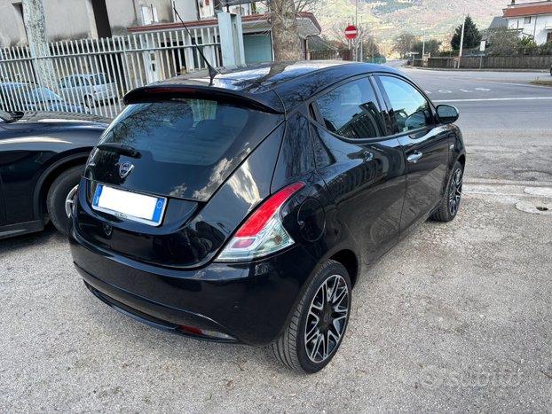 LANCIA YPSILON 1.2 BENZINA