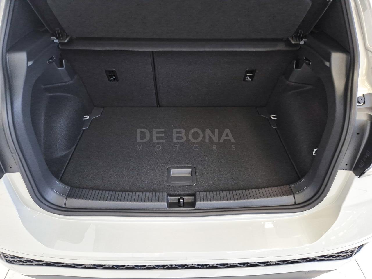 Volkswagen T-Cross 1.0 tsi r-line 115cv