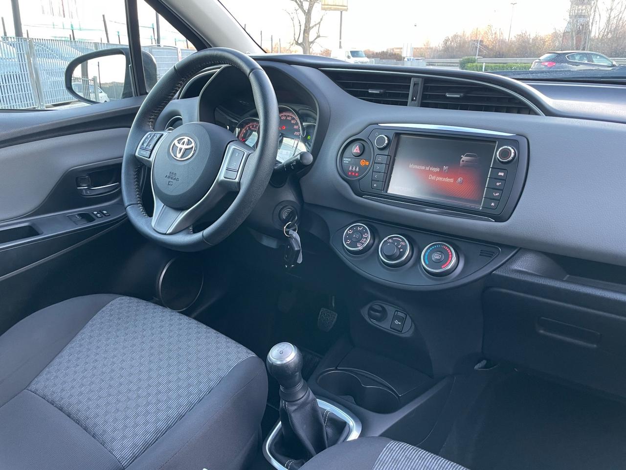 Toyota Yaris 1.0 5 porte Lounge