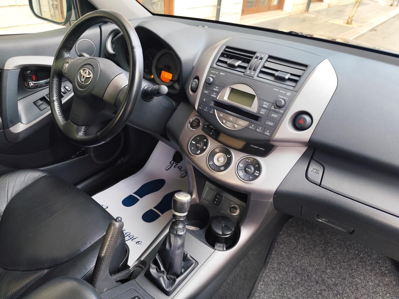 Toyota RAV 4 RAV4 2.2 D-4D 177CV Luxury 4x4