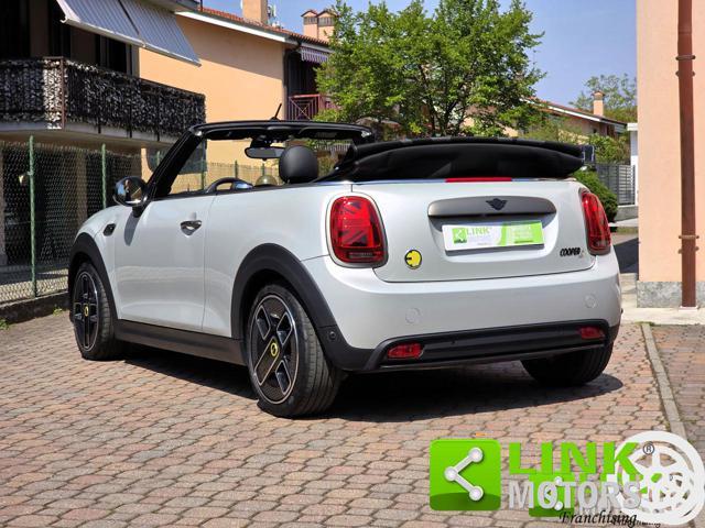 MINI Cooper SE Cabrio F57 All-Electric Cabrio auto 1 of 999 184cv