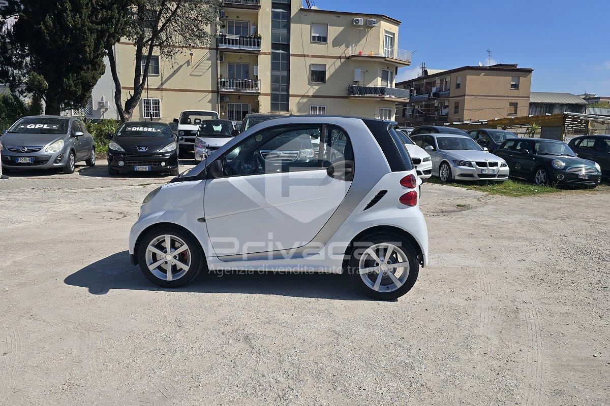 SMART fortwo 1000 62 kW coupé passion