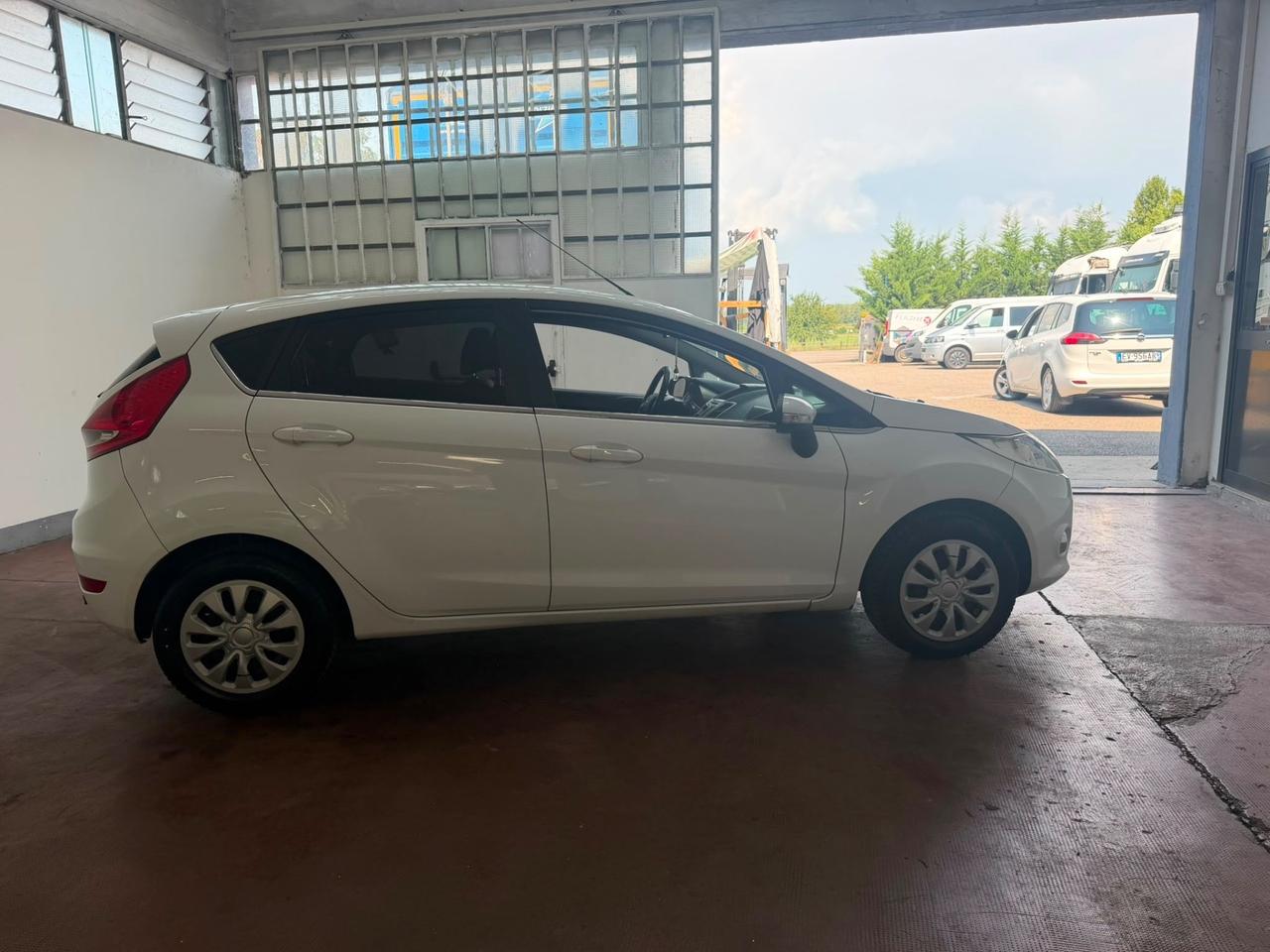 Ford Fiesta 1.4 5 porte Bz.- GPL Titanium