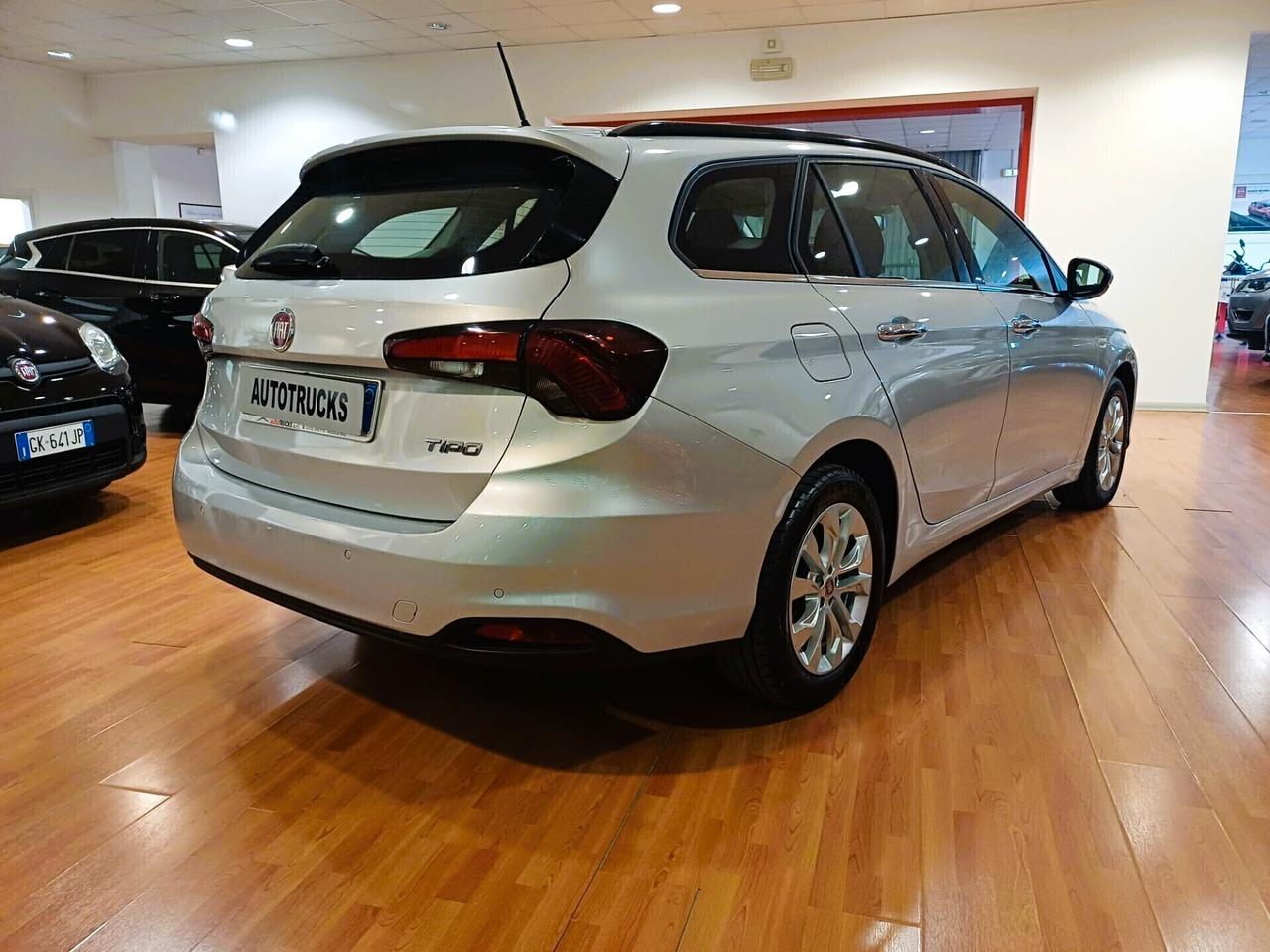 Fiat Tipo 1.6 Mjt S&S 5 porte Lounge