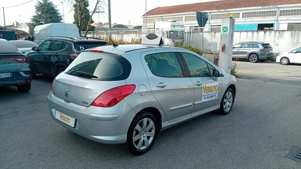 Peugeot 308 1.6 VTi 120CV 5p. Premium