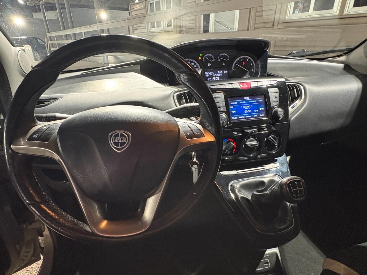 Lancia Ypsilon 1.3 MJT 16V 95 CV 5 porte S&S Platinum