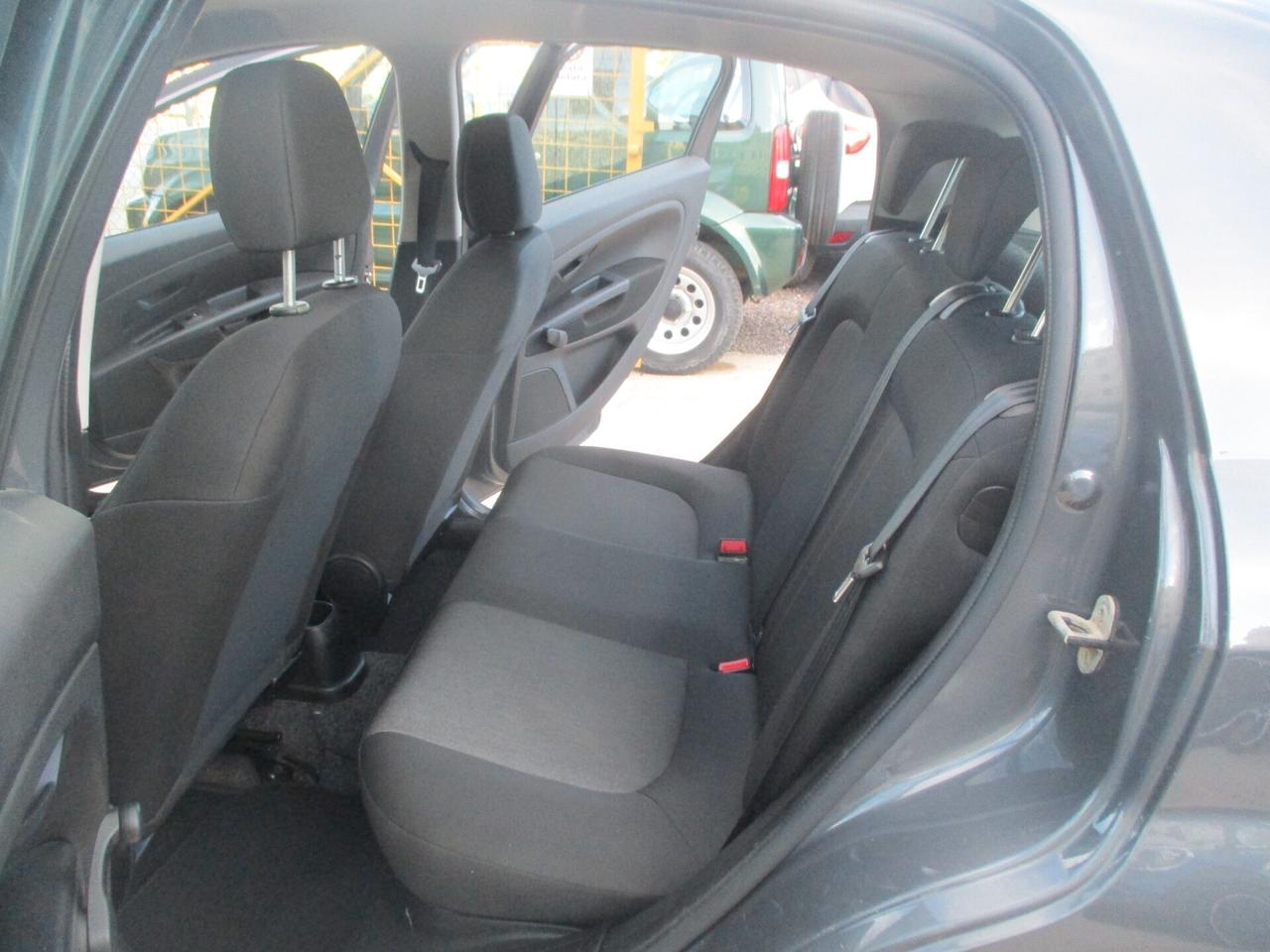 Fiat Punto 1.3 MJT II 75 CV 5 porte 2014