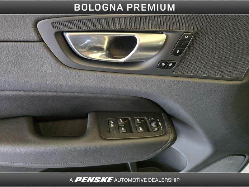 Volvo XC60 B4 (d) automatico Plus Bright