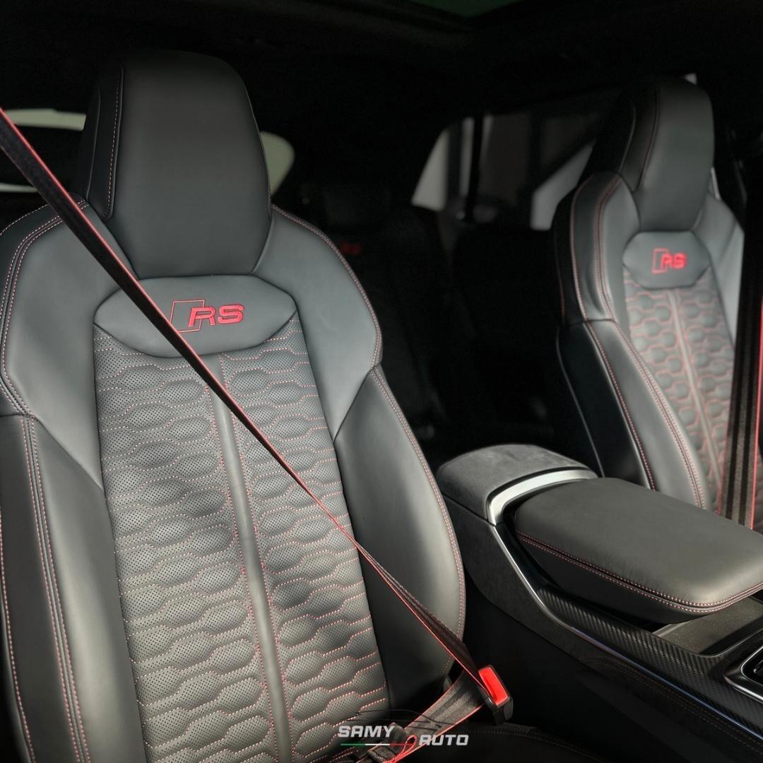 Audi RS Q8 Audi RS Q8 4.0 mhev 600cv tiptronic