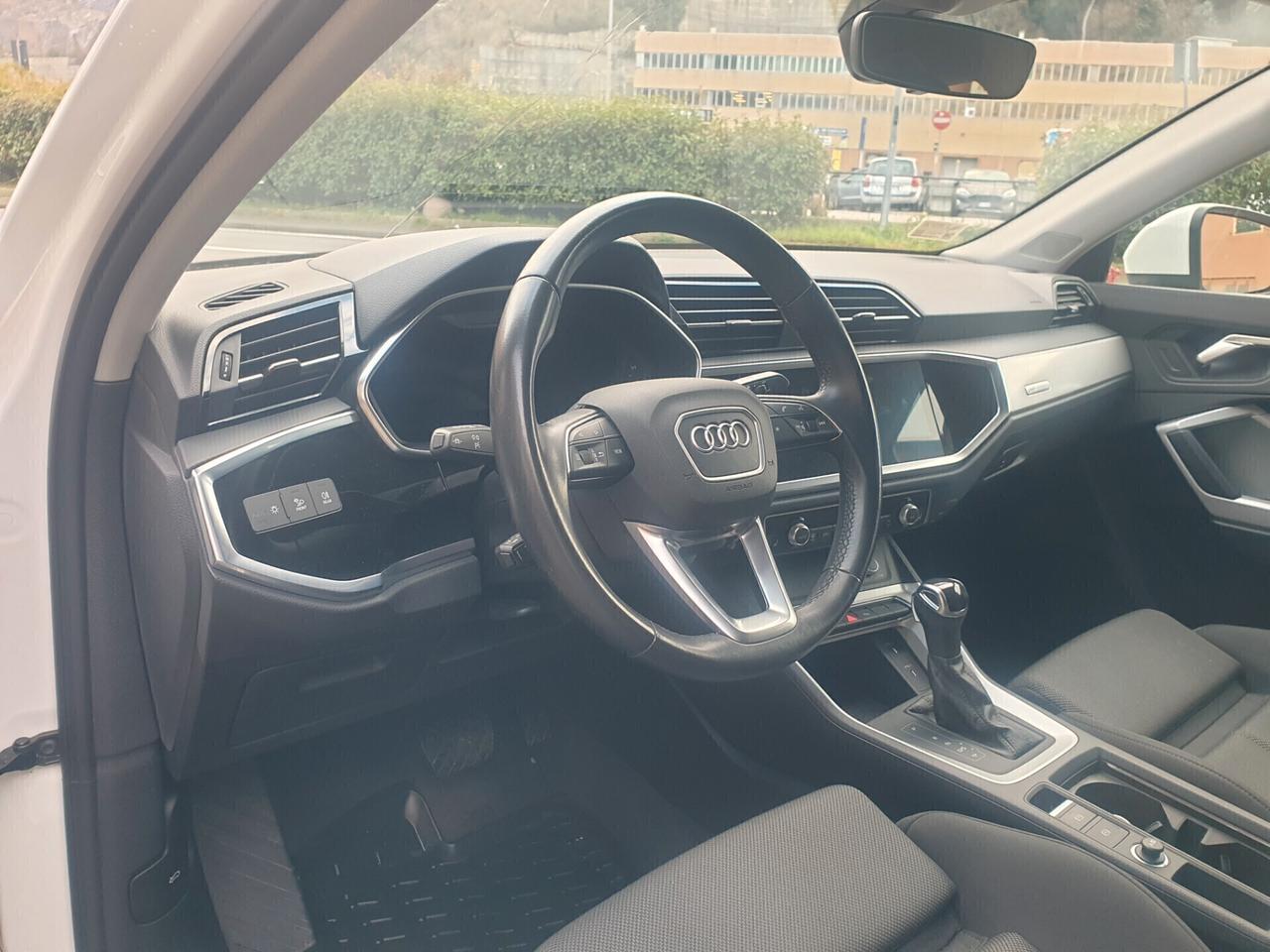 Audi Q3 SPB 35 TFSI S tronic line