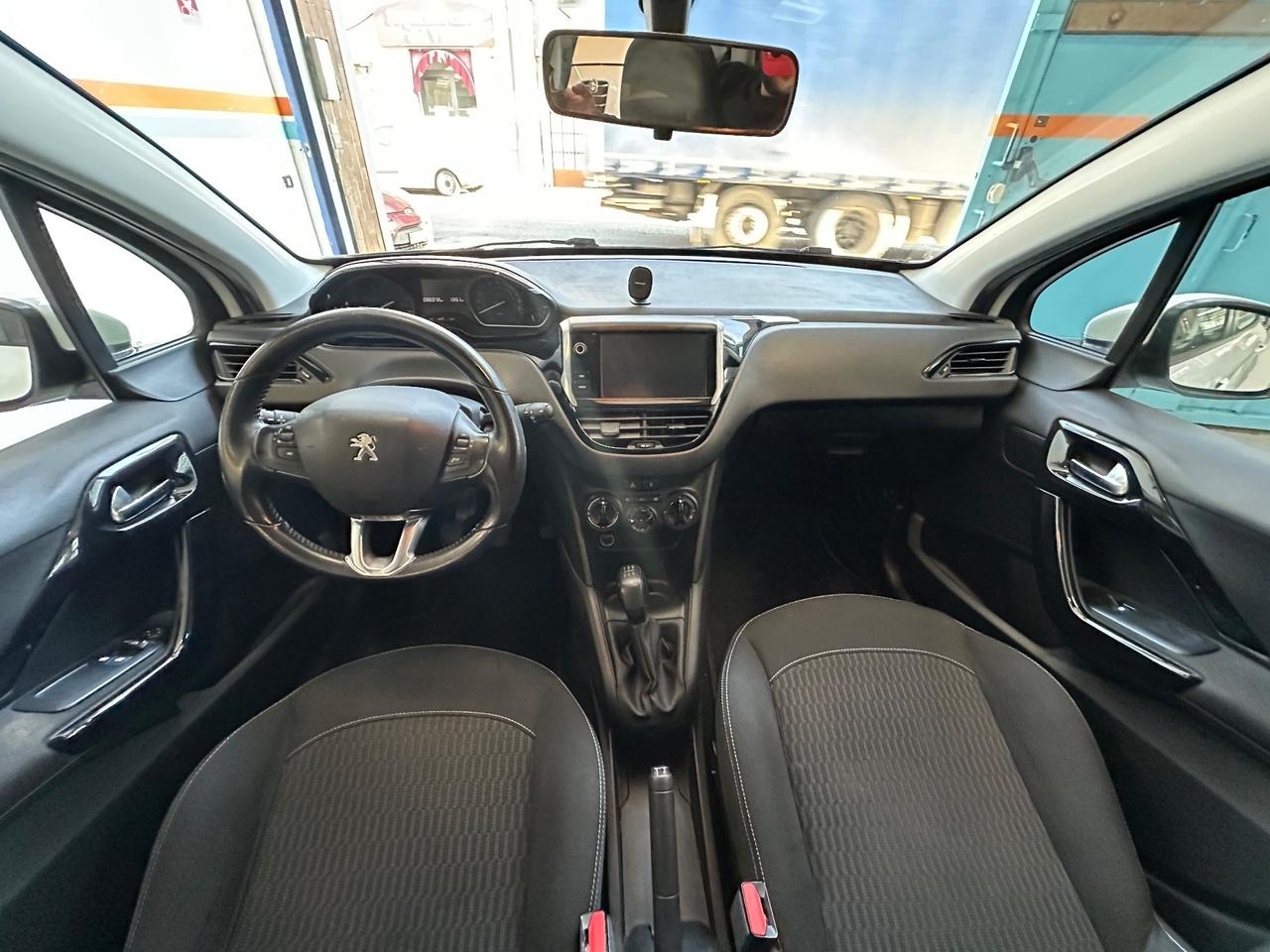 Peugeot 208 BlueHDi 75 5 porte Allure