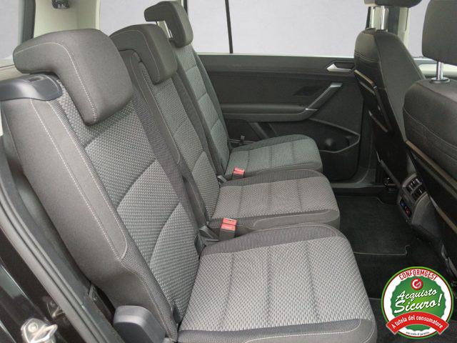 VOLKSWAGEN Touran 2.0 TDI 150 CV SCR DSG 7 posti BlueMotion Tech.