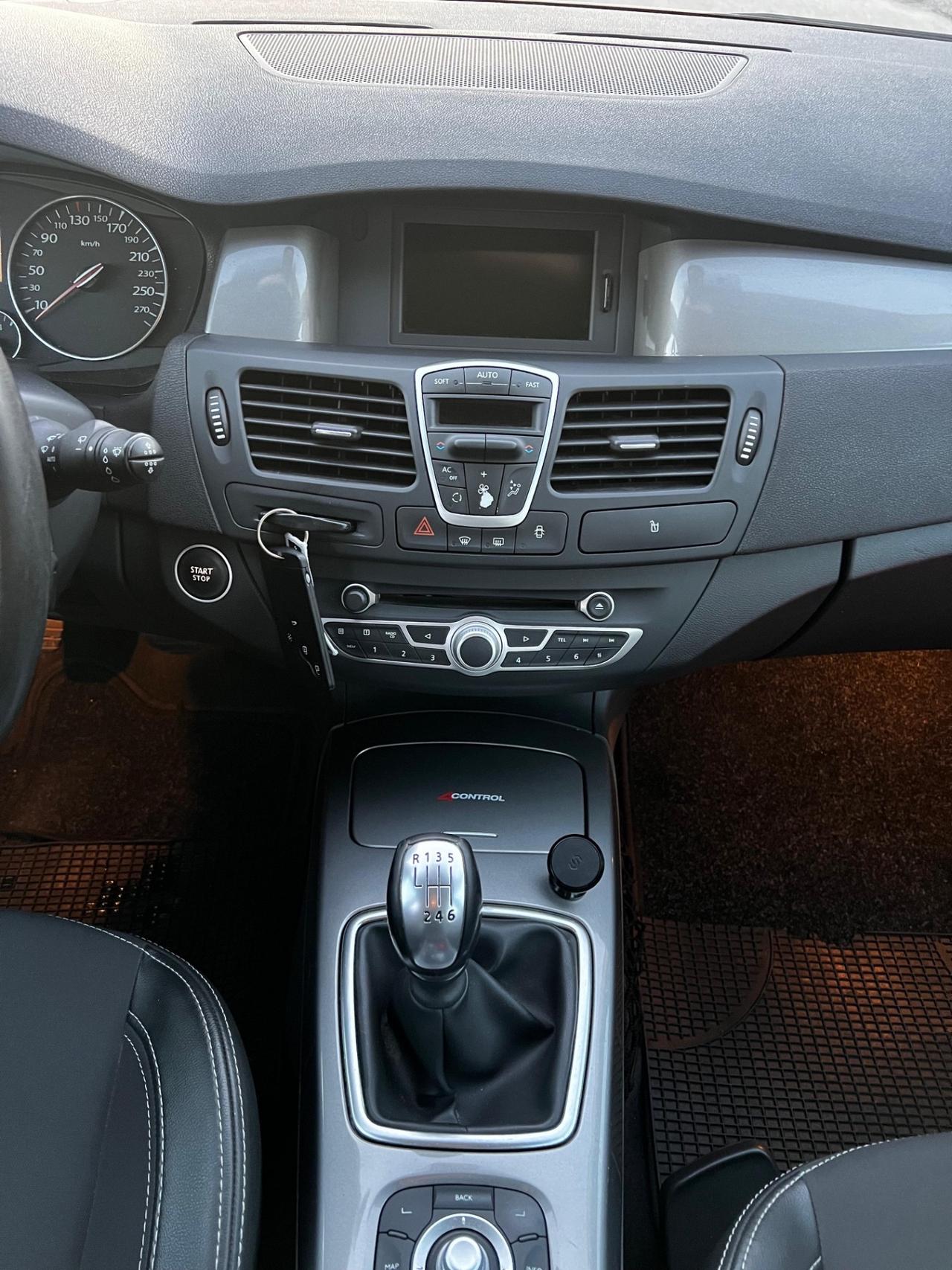 Renault Laguna 2.0 dCi 150CV 4Control