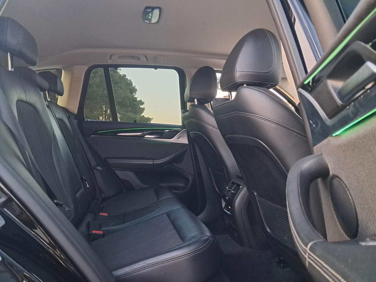 Bmw X3 20d-190cv-XLine-PELLE*LED*RADAR