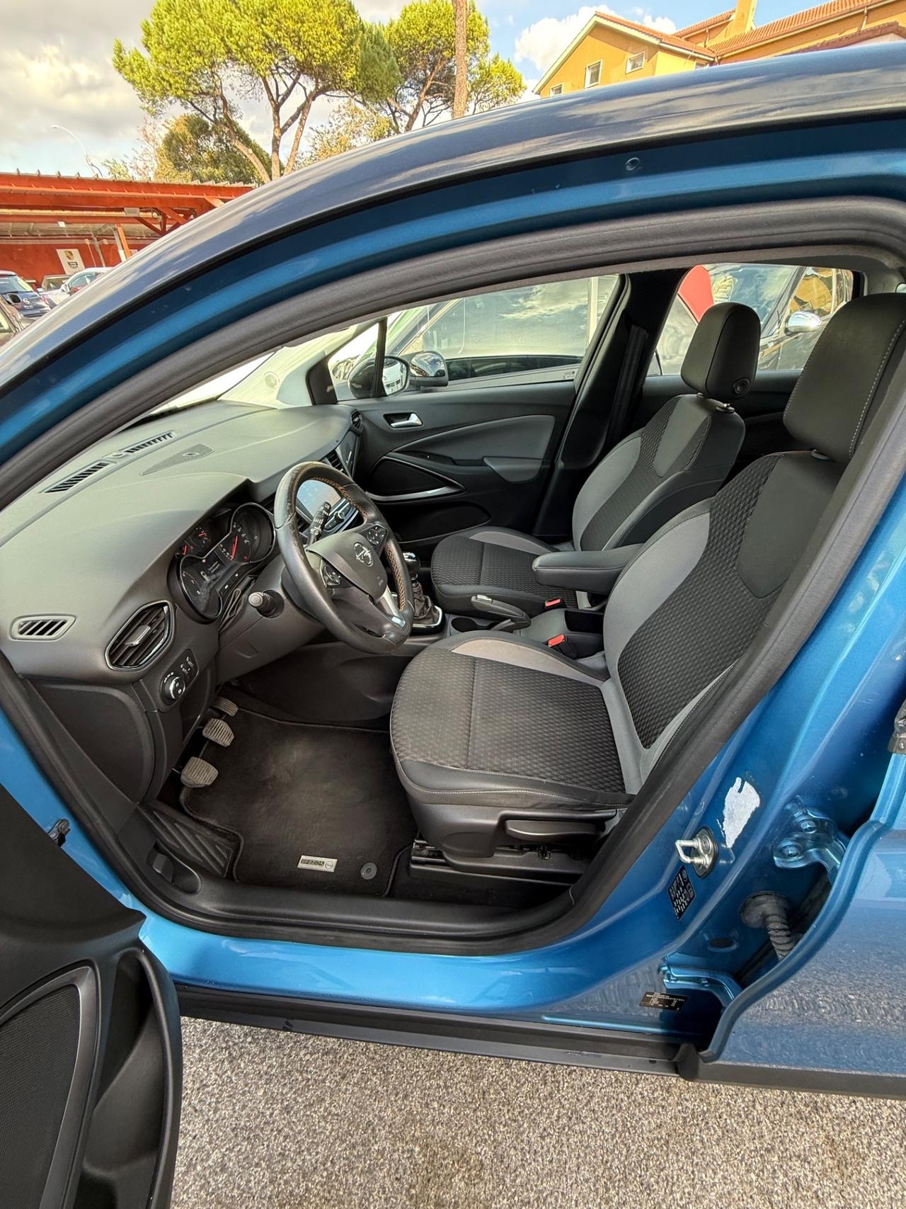 Crossland 1.2 Turbo 110 CV- Ultimate-B-color -