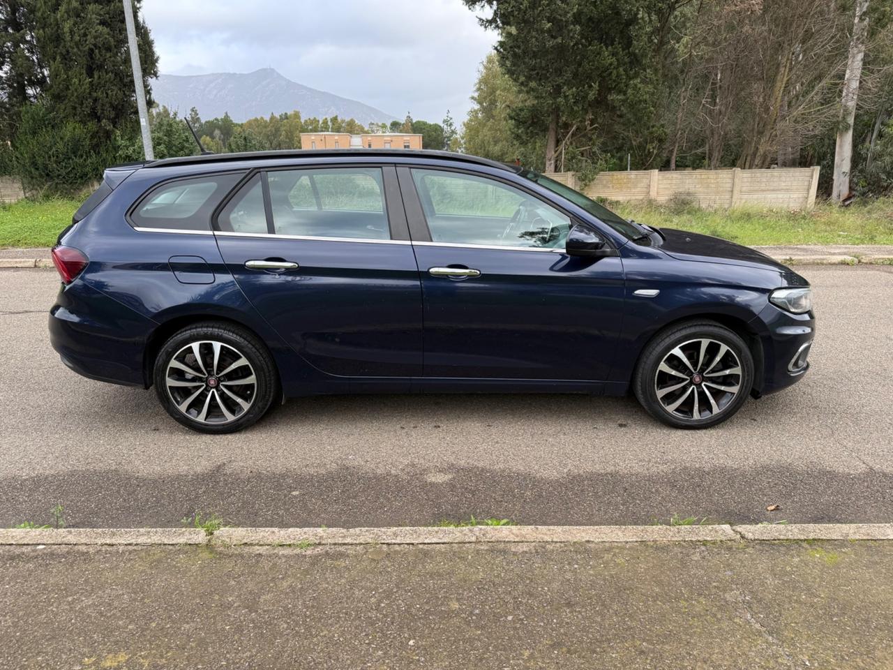 Fiat Tipo 1.6 Mjt S&S SW Lounge