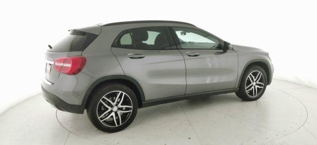 MERCEDES-BENZ GLA 200 d Automatic 4Matic Enduro