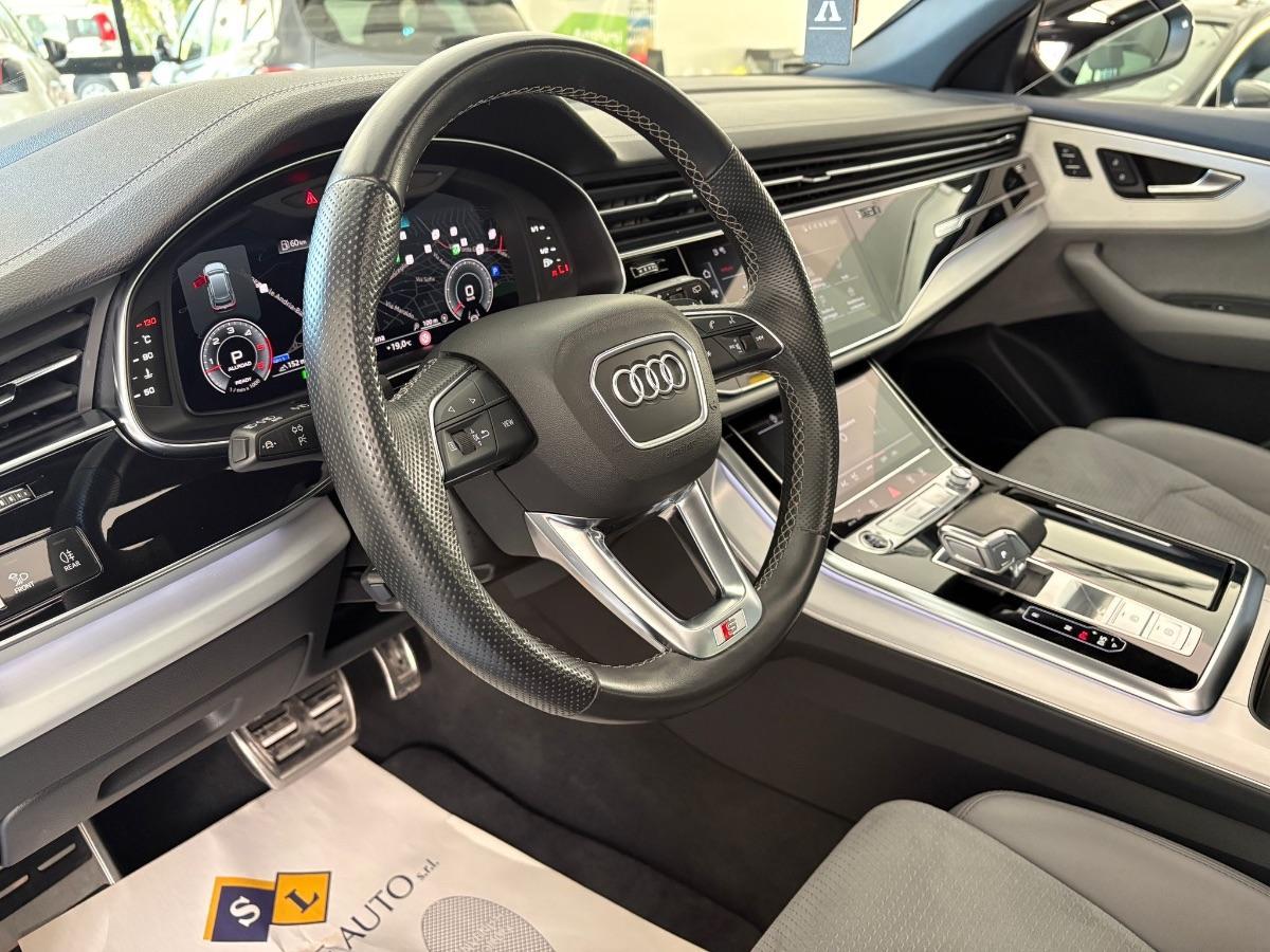 AUDI Q8 50 TDI 286CV QUATTRO S-LINE UNICO PROP/ TETTO/ MATRIX/ BANG&OLUFSEN/ TELECAMERE 360°