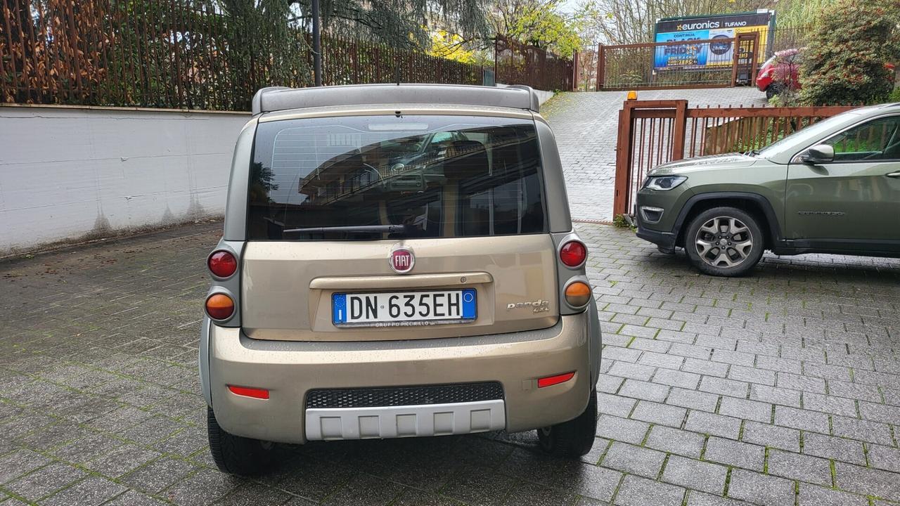 Fiat Panda 1.3 MJT 16V 4x4 Cross
