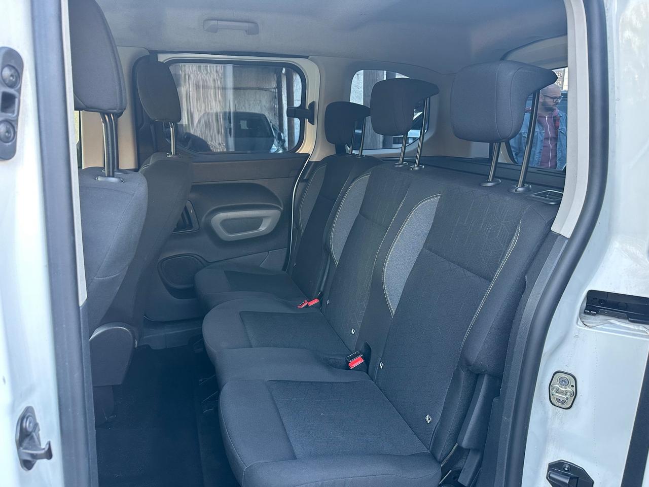 Peugeot Rifter BlueHDi 100 S&S Active Standard