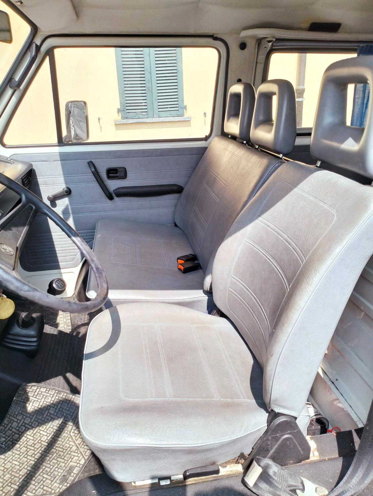Volkswagen T3 Caravelle Transporter T3 bus 1987 caravelle