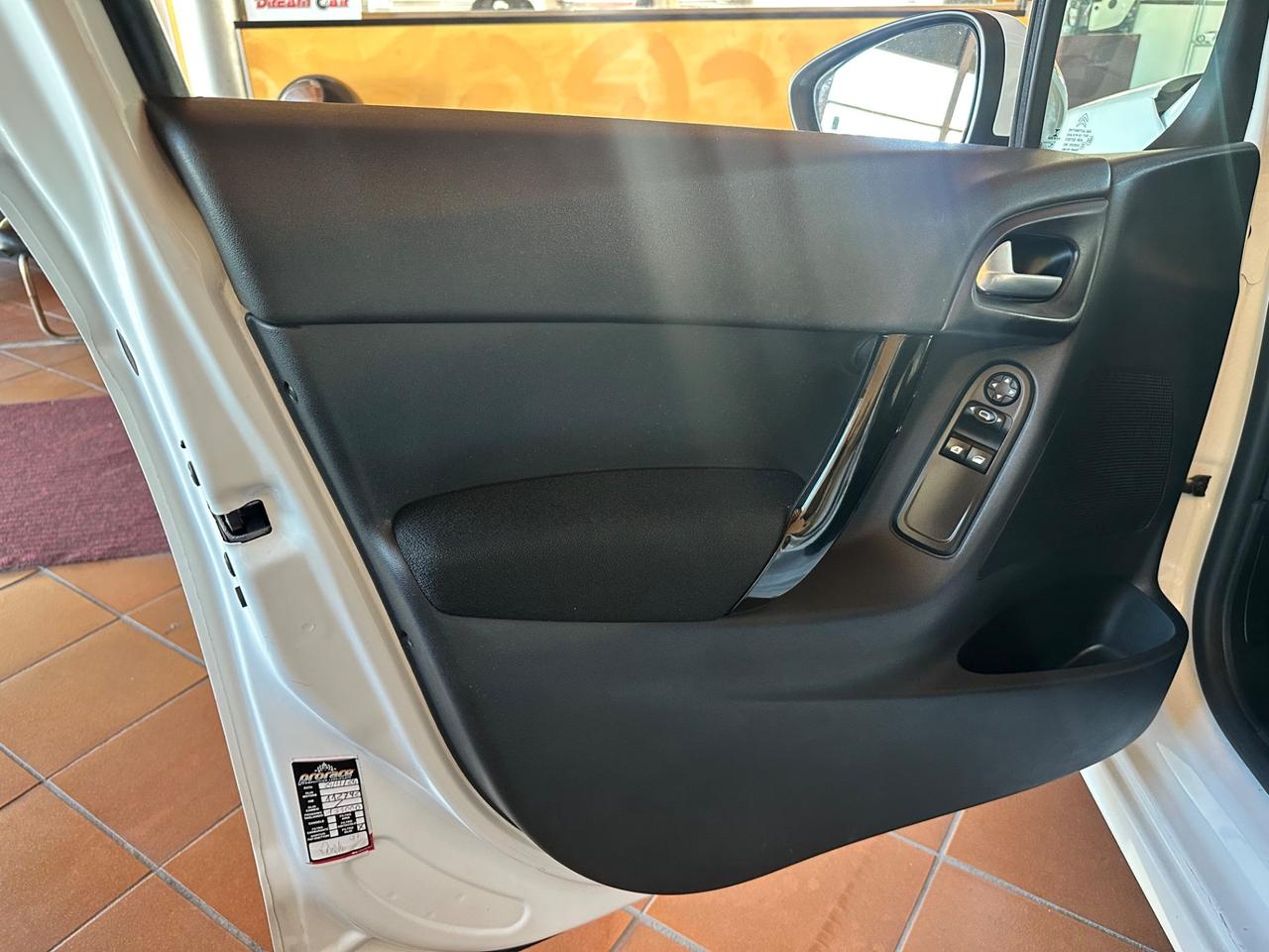 Citroen C3 PureTech 82 Monna Lisa 1.2 benzina