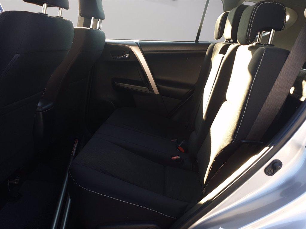 TOYOTA Rav4 2.0 d-4d active 2wd mt del 2015