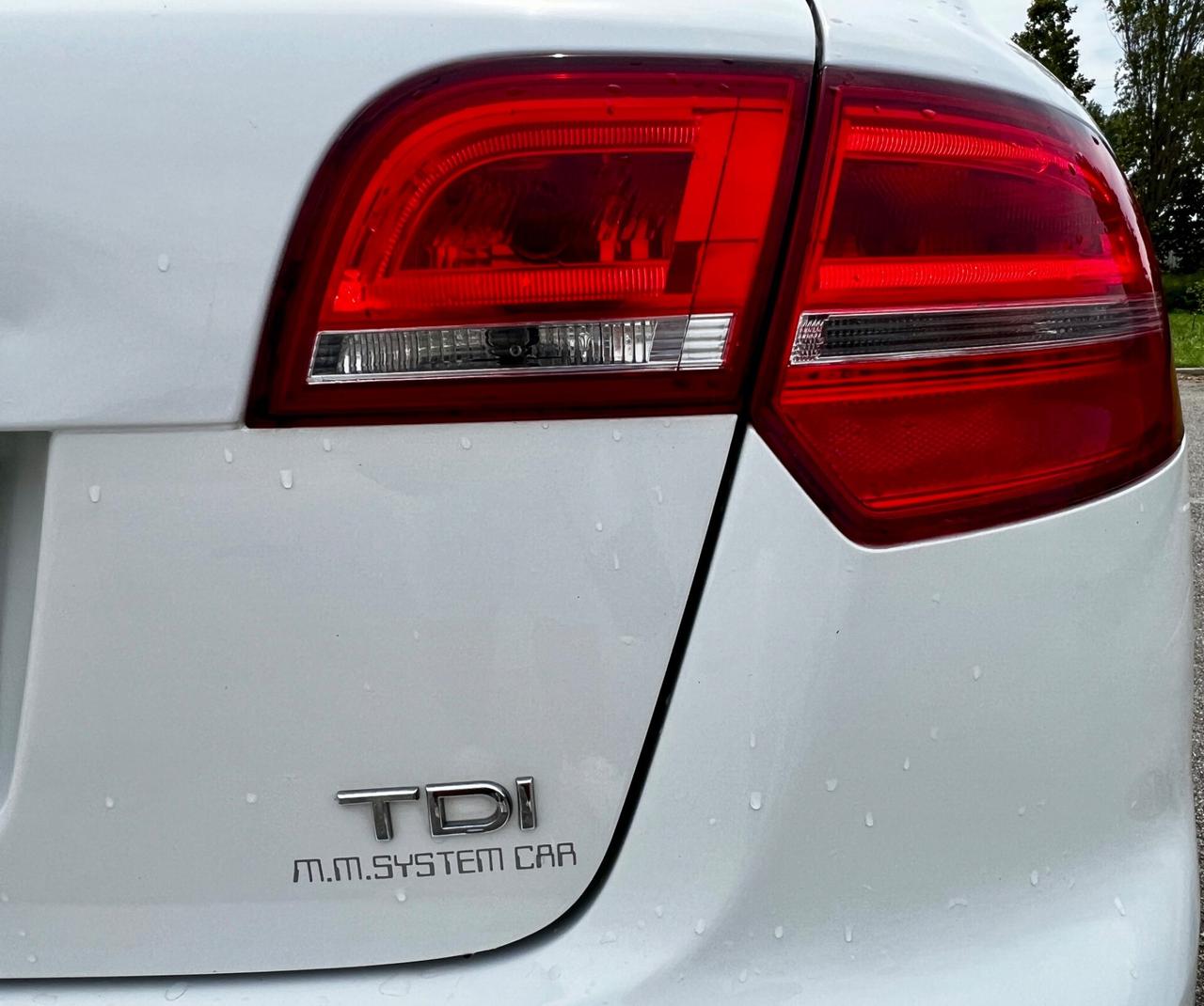 Audi A3 SPB 1.6 TDI 105 CV CR Ambition