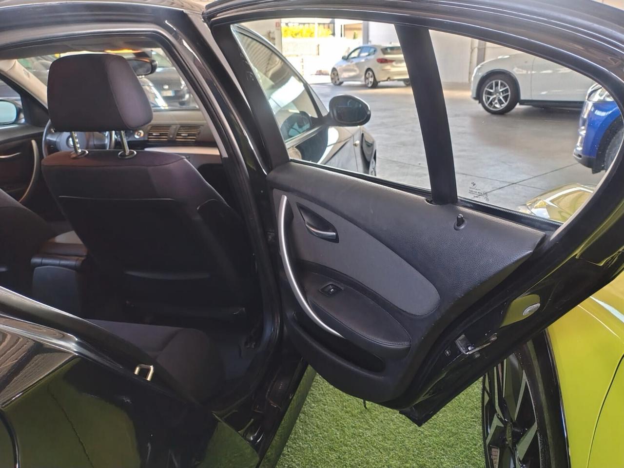Bmw 116 116i cat 5 porte Futura