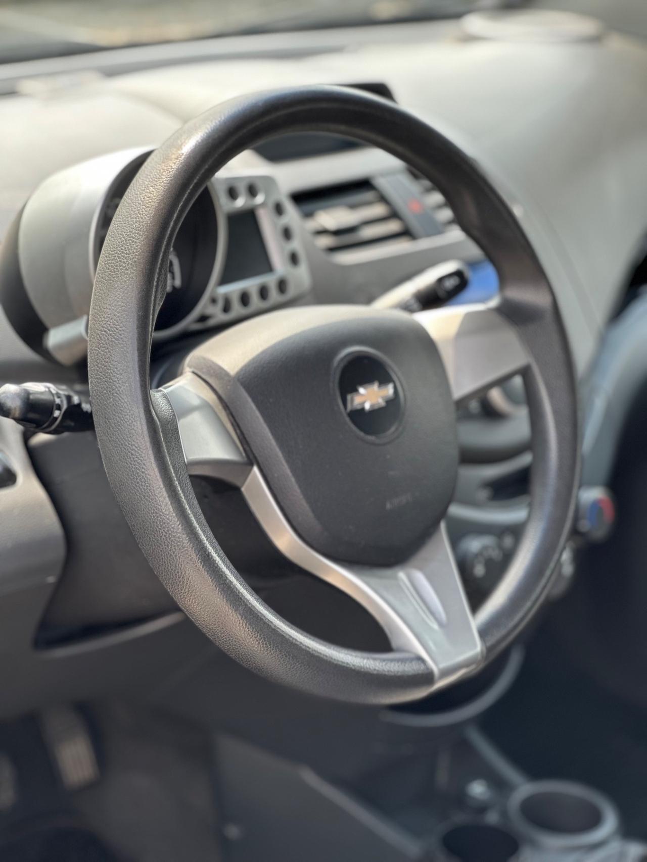 Chevrolet Spark 1.0 LS(110.000KM) NEOPATENTATI