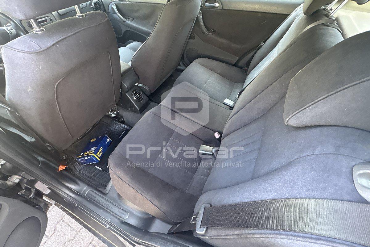 ALFA ROMEO 147 1.6 16V TS 5 porte Distinctive