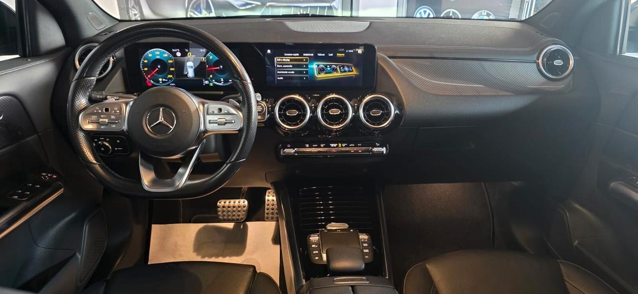 Mercedes-benz GLA 200 d Automatic Premium Night Edition Tetto