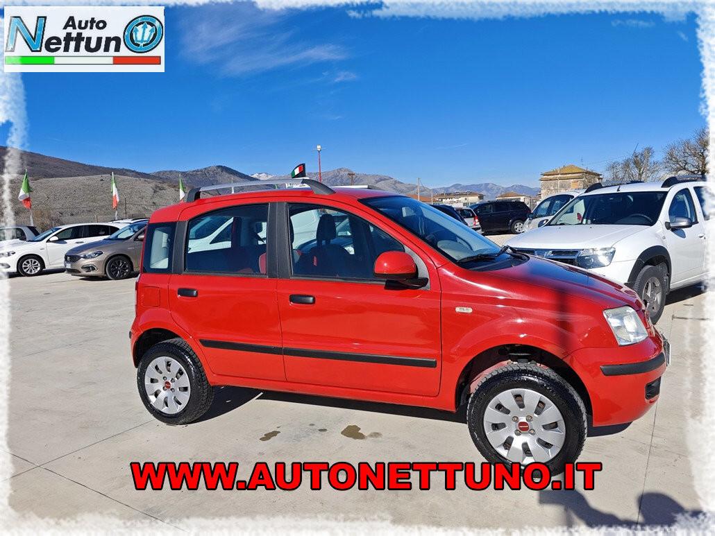 Fiat Panda 1.3 MJT 16V 4x4 con Gancio Traino