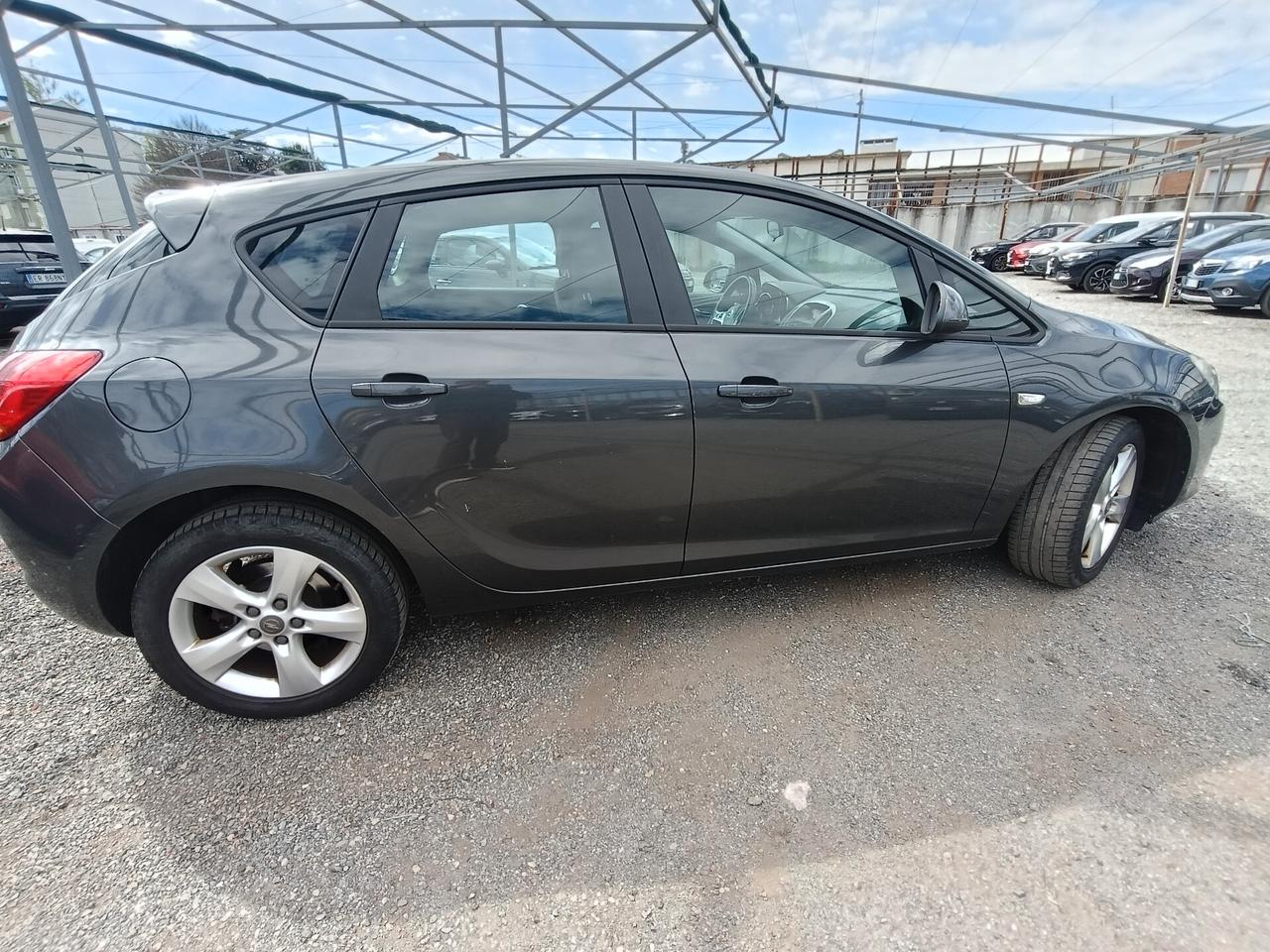 Opel Astra 1.7 CDTI 110CV 5 porte Elective