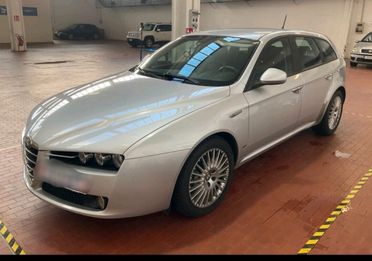 Alfa Romeo 159 1.9 JTDm 150CV Sportwagon Distinc 2010tive Q-Tronic
