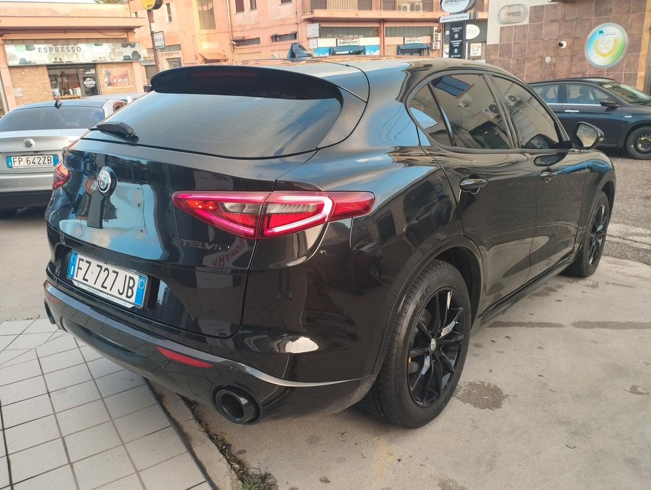 Alfa Romeo Stelvio 2.2 Turbodiesel 190 CV AT8 Q4 Executive