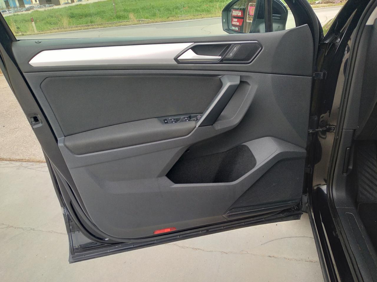 Volkswagen Tiguan 1.6 TDI SCR Business BlueMotion Technology