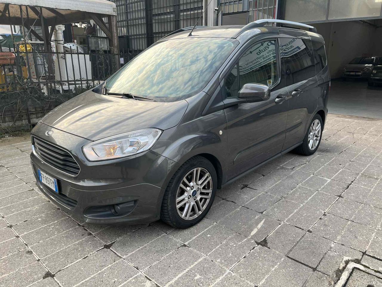 Ford Tourneo Courier 1.5 Tdci75 CV Titanium 5 posti imm. 06/2018