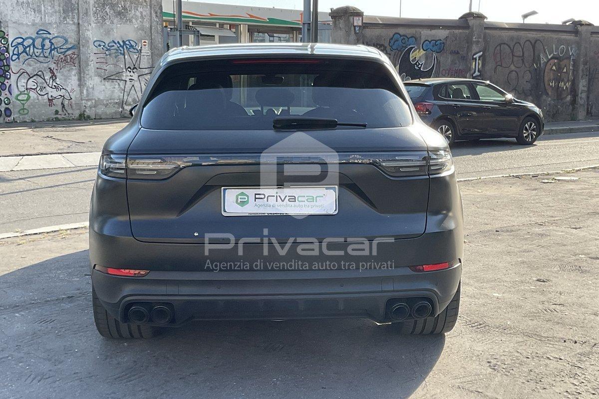 PORSCHE Cayenne 3.0 V6