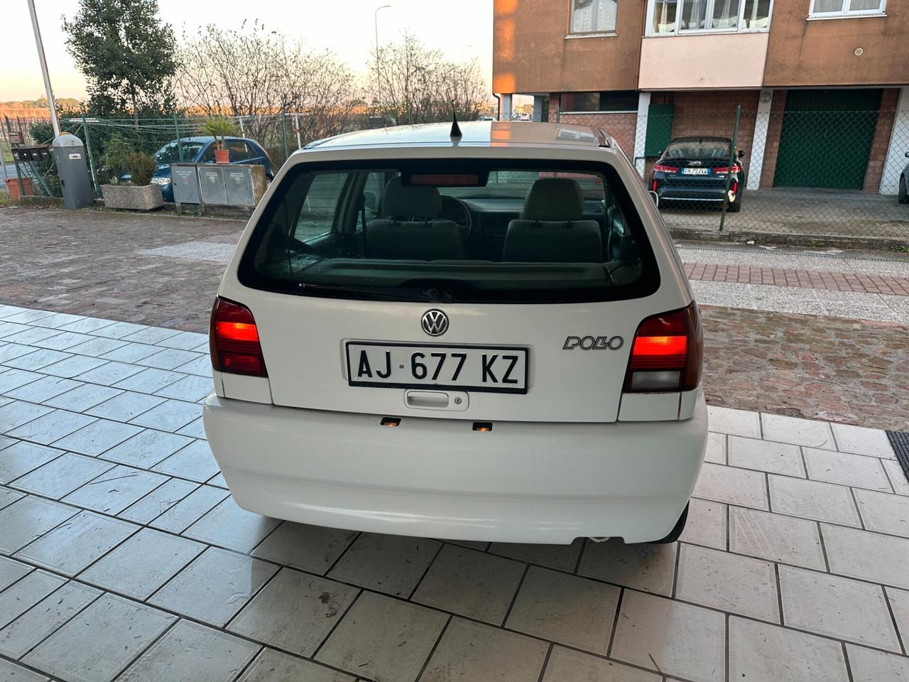 Volkswagen Polo 1.0 METANO (12 RATE)