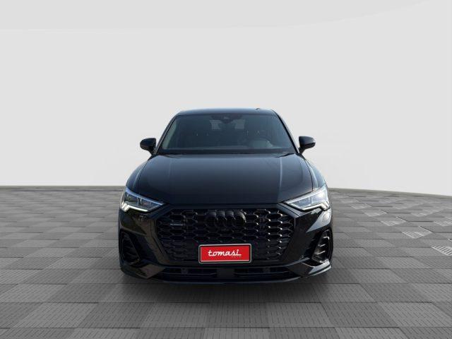 AUDI Q3 Q3 SPB 40 TDI quattro S tronic Identity Black