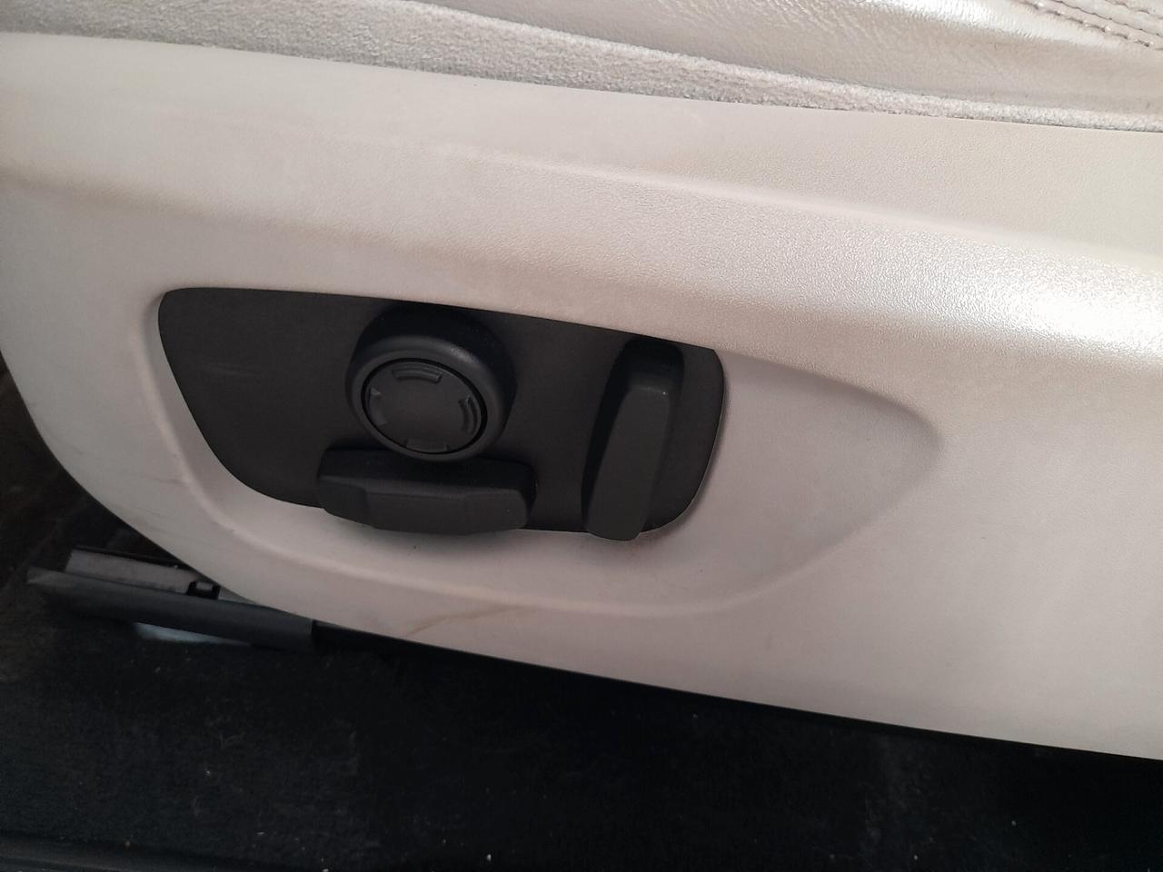 Land Rover Discovery Sport 2.0 TD4 150 CV HSE Luxury