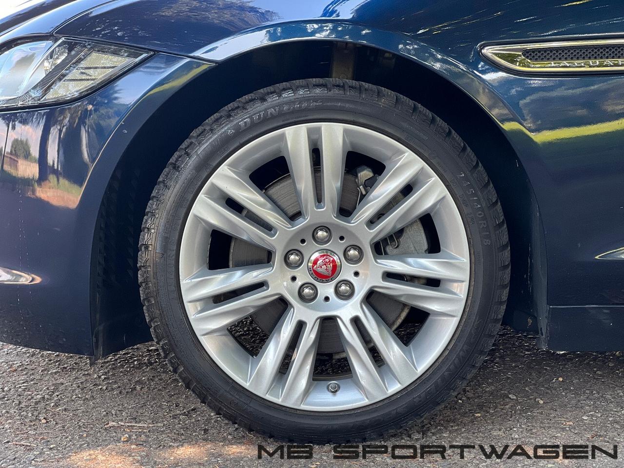 Jaguar XF Sportbrake 2.0 D 180 CV AWD aut. Prestige