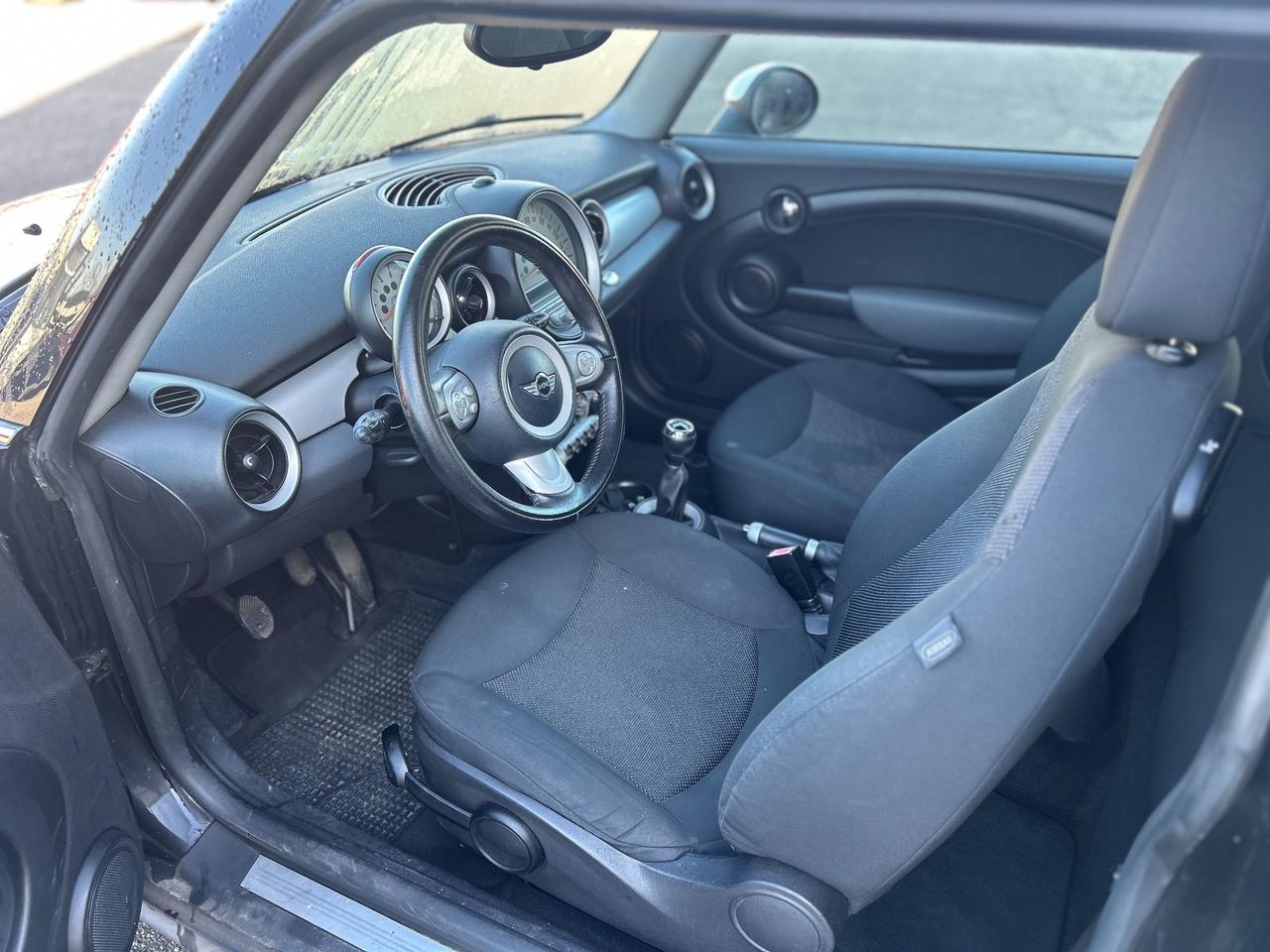 Mini 1.6 16V Cooper D